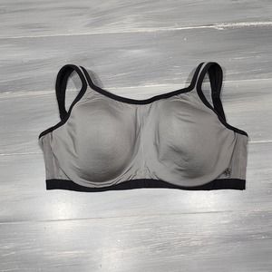 Natori Gray and Black Wireless Molded-Cup Bra